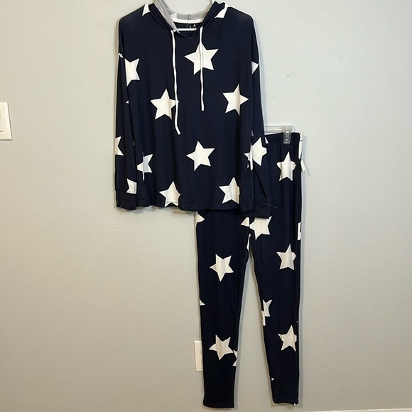 Kenzie two piece pajama set, dark blue with white stars, women’s size medium. - Picture 1 of 9